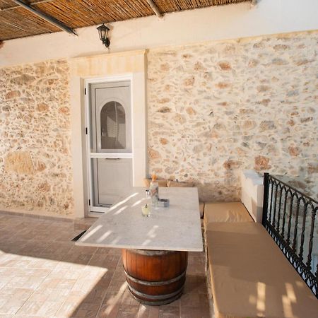 Eirini'S Traditional House Lístaros Buitenkant foto