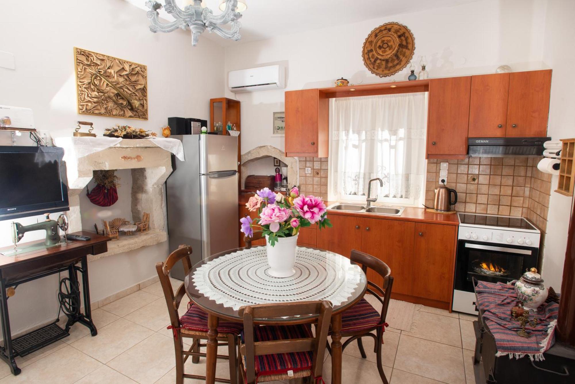 Eirini'S Traditional House Lístaros Buitenkant foto